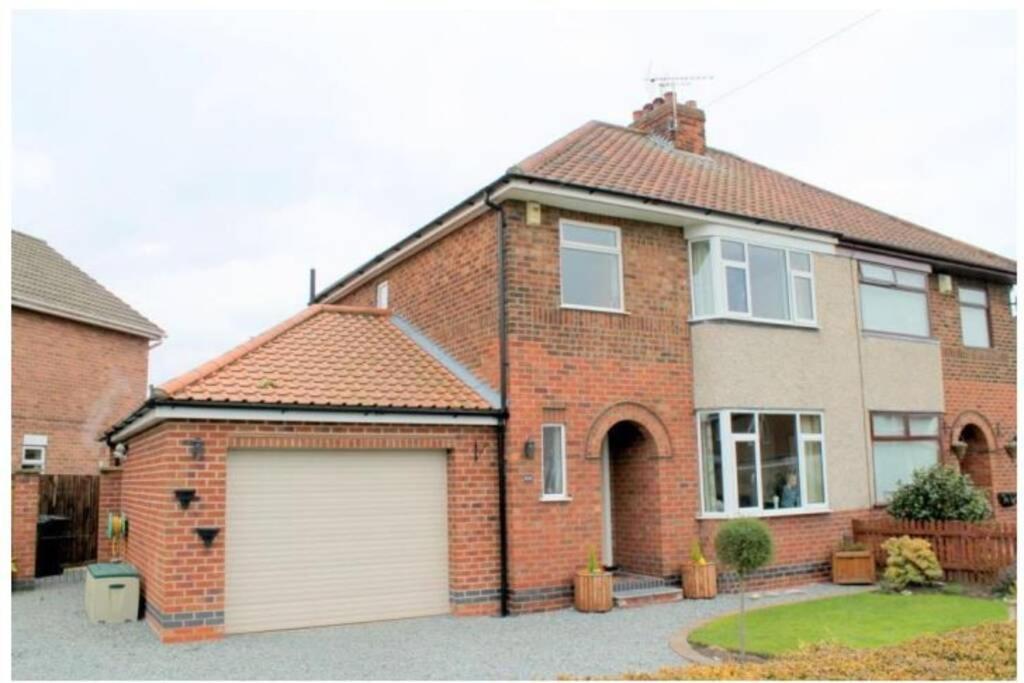 Casa de férias Quiet 3 Bed House With Gardens & Games York